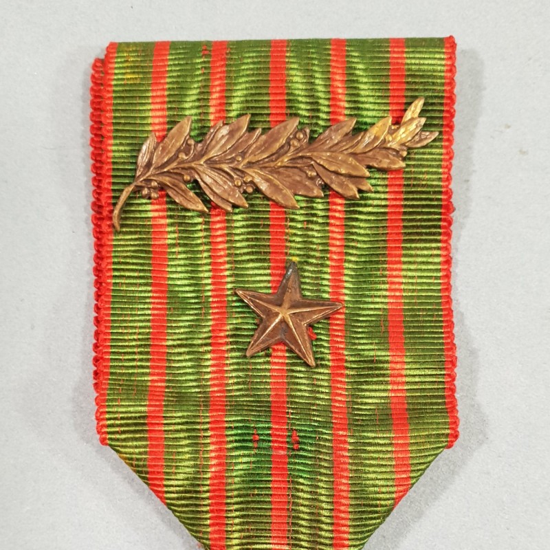 CROIX DE GUERRE 1914-1918 AVEC 1 PALME ET 1 ETOILE POUR CITATION A L'ORDRE DE L'ARMEE ET DU REGIMENT WAR CROSS 1914 1918